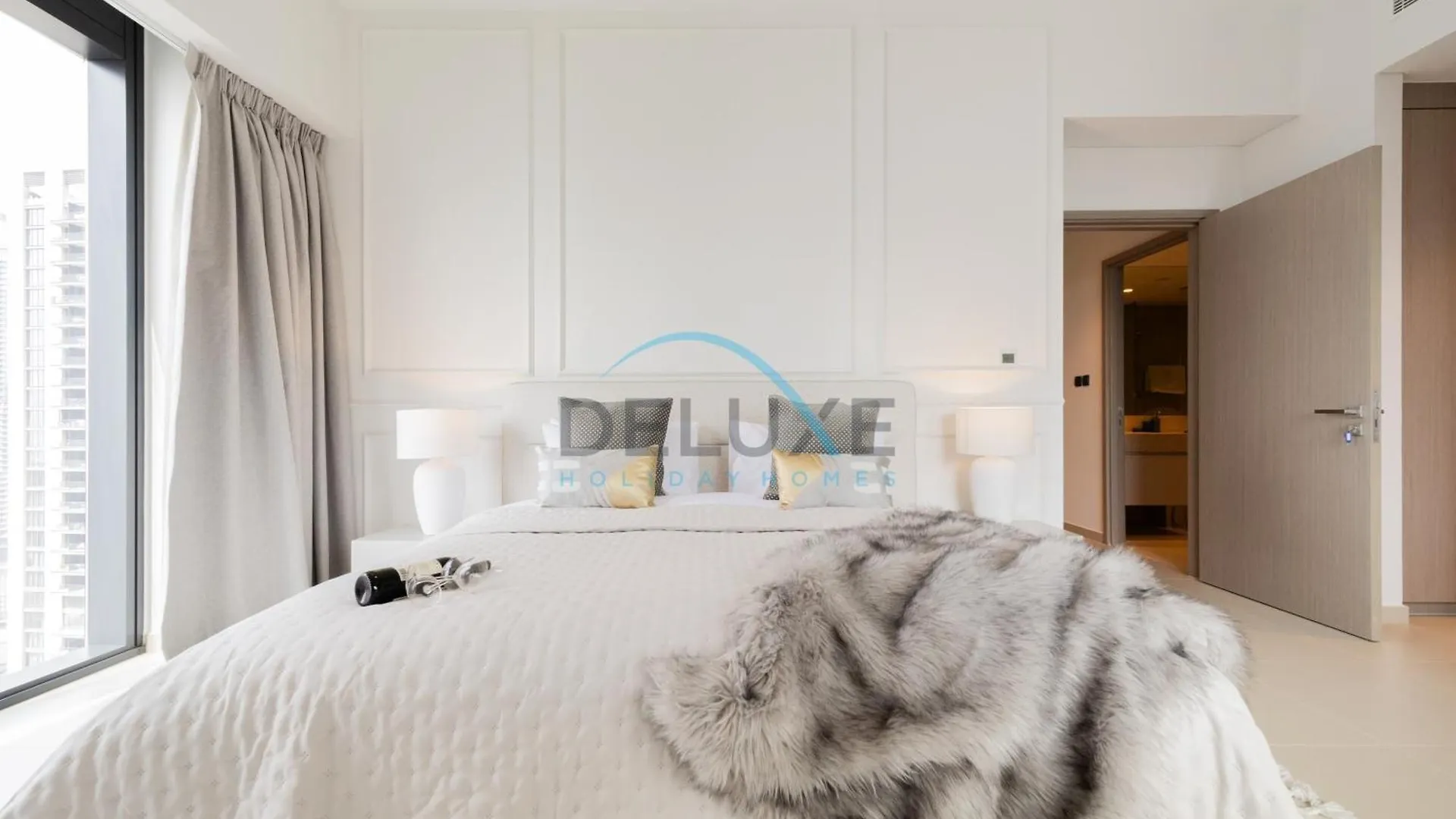 Lovely 2Br At Act One Act Two Tower 1 Downtown Dubai By Deluxe Holiday Homes